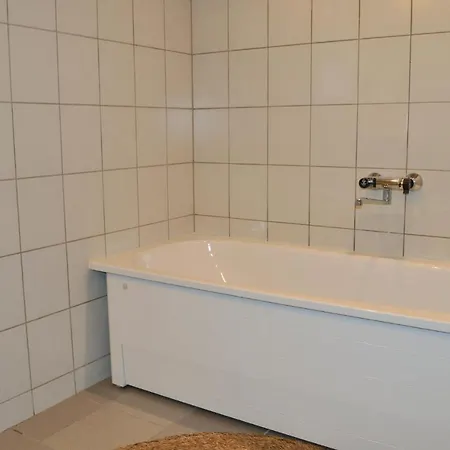Four-bedroom Holiday In Strandby