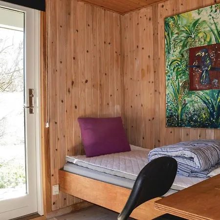 Four-bedroom Holiday In Semesterbostad Strandby
