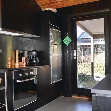 Four-bedroom Holiday In Strandby